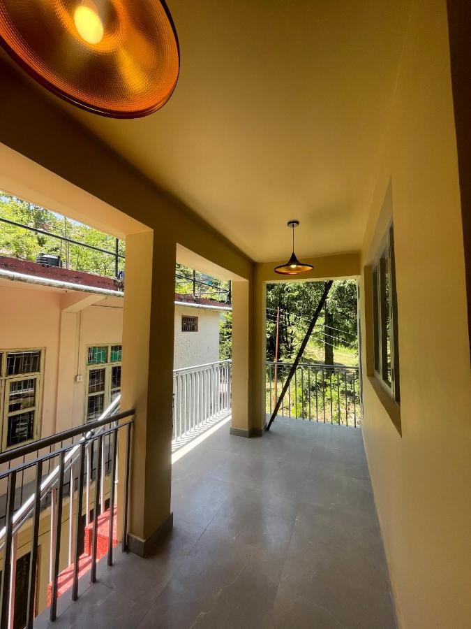 Eevolve Dharamkot - An Eco Hostel แมคลอยด์กันจ์ ภายนอก รูปภาพ