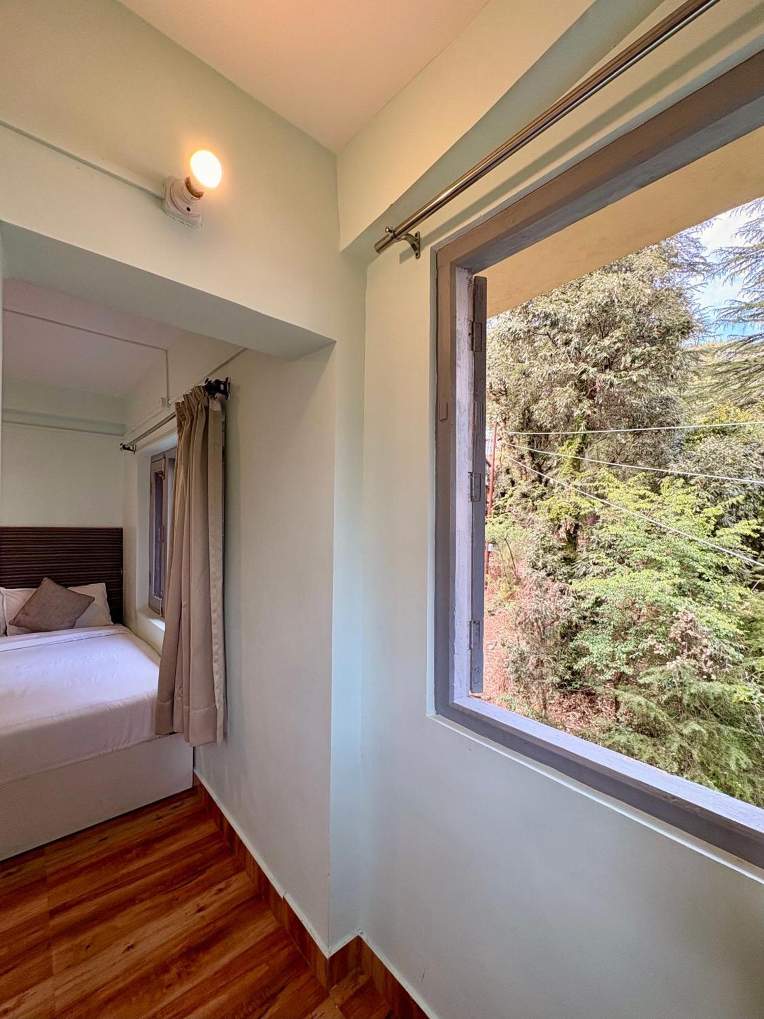 Eevolve Dharamkot - An Eco Hostel แมคลอยด์กันจ์ ภายนอก รูปภาพ